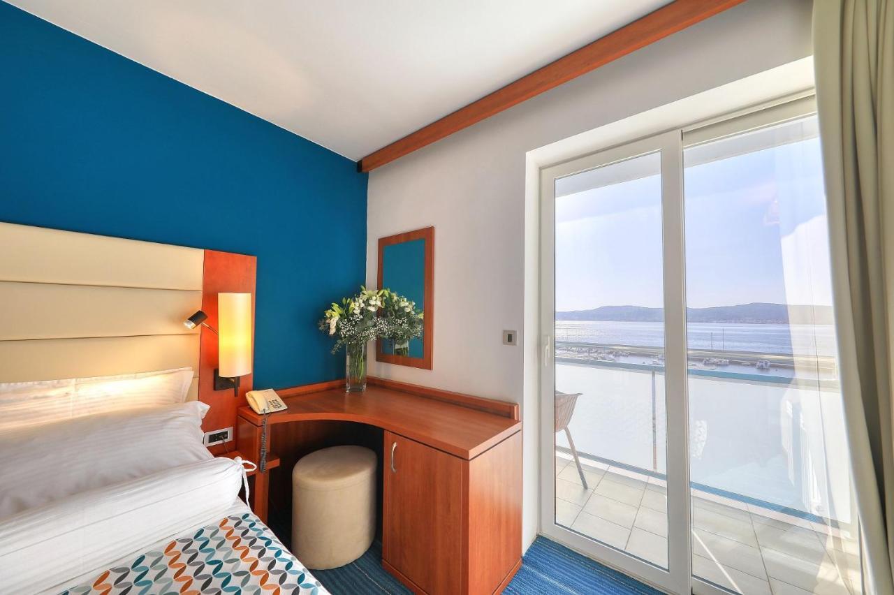 Hotel Kornati Biograd Na Moru Buitenkant foto