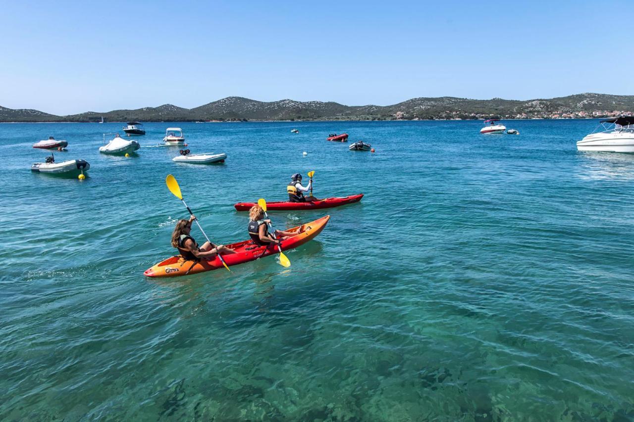 Hotel Kornati Biograd Na Moru Buitenkant foto