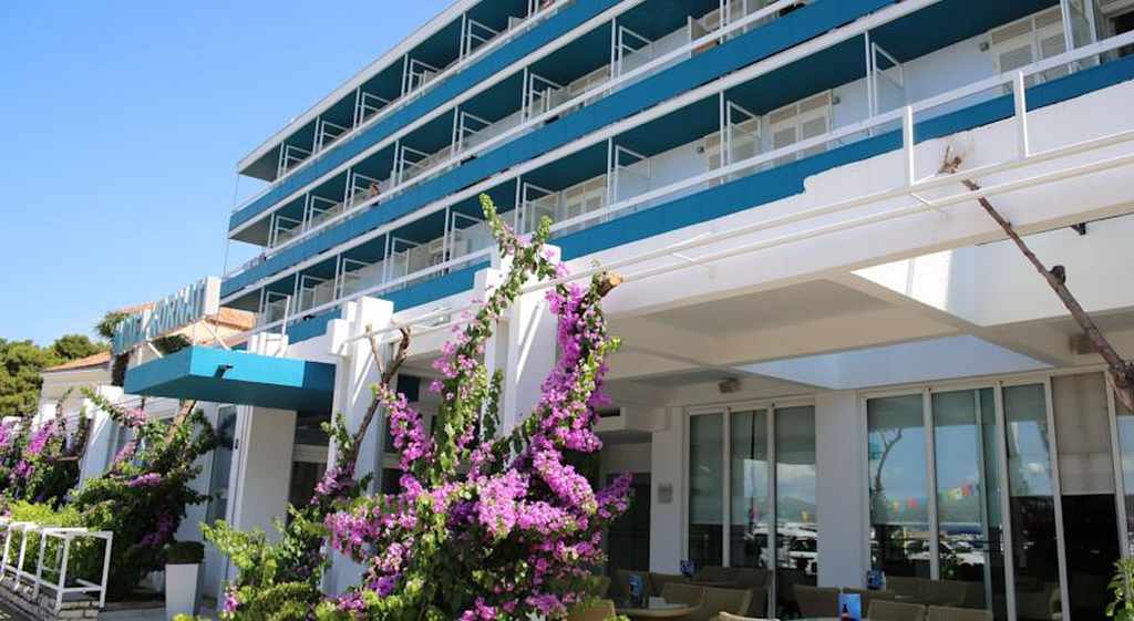Hotel Kornati Biograd Na Moru Buitenkant foto